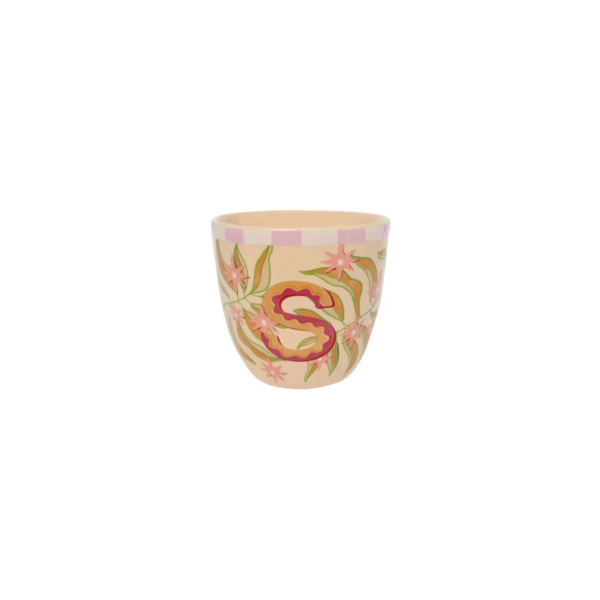 Cup letter S