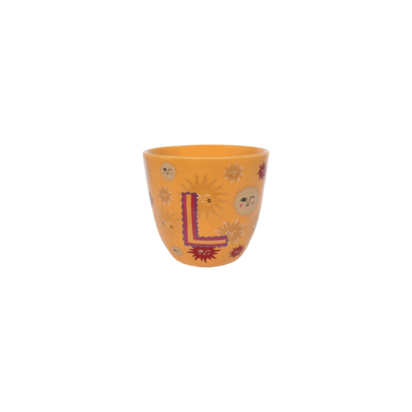 Cup letter L